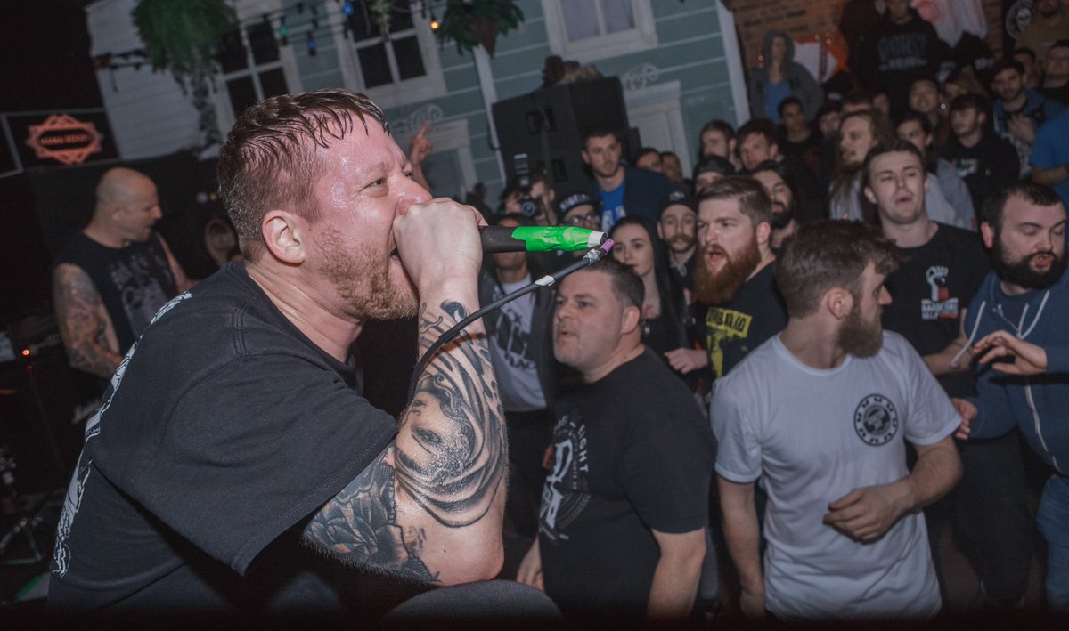 Mama Roux's (@mamarouxsbham) on Twitter photo Here are some 2017 highlights!🙌🙌🙌 Shout outs to <a href="/SYD_Music/">Surprise You're Dead</a> <a href="/thisistmrw/">This Is Tmrw</a> @bhampromoters <a href="/sonicgunbham/">Sonic Gun Concerts</a>.
The Amazons
Twelve Foot Ninja
Whitney
Blaenavon
superfood
Deez Nuts
MADBALL
Teleman
The Coronas
Ghostpoet
Bry
Agnostic Front
📸 Radek Kubiszyn <a href="/jonathanamorgan/">Jonathan Morgan</a> Ryan Winstanley Here are some 2017 highlights!🙌🙌🙌 Shout outs to <a href="/SYD_Music/">Surprise You're Dead</a> <a href="/thisistmrw/">This Is Tmrw</a> @bhampromoters <a href="/sonicgunbham/">Sonic Gun Concerts</a>.
The Amazons
Twelve Foot Ninja
Whitney
Blaenavon
superfood
Deez Nuts
MADBALL
Teleman
The Coronas
Ghostpoet
Bry
Agnostic Front
📸 Radek Kubiszyn <a href="/jonathanamorgan/">Jonathan Morgan</a> Ryan Winstanley