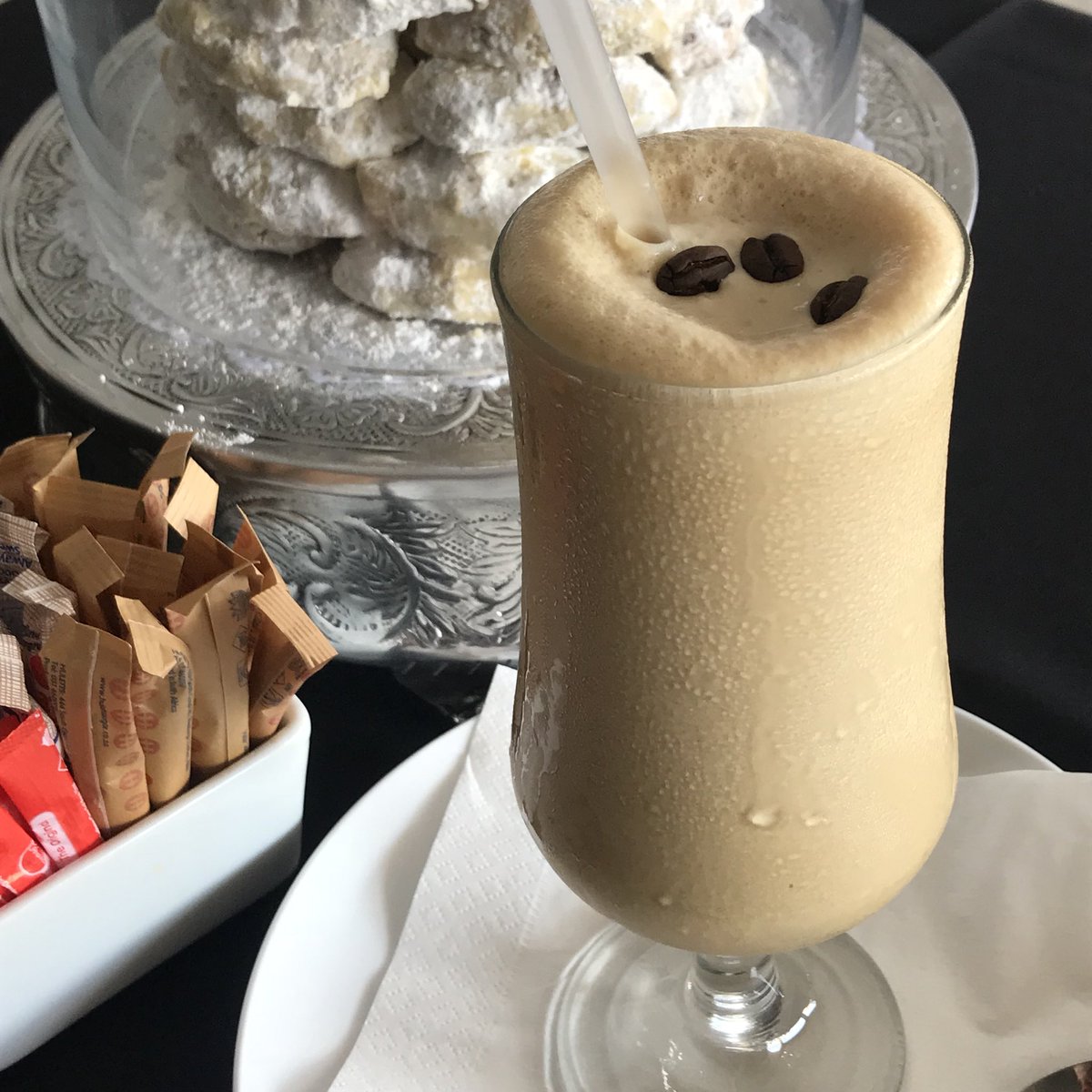 Enjoy a freezo with one of our many traditional desserts at #ArezCafe 🇱🇧❤️