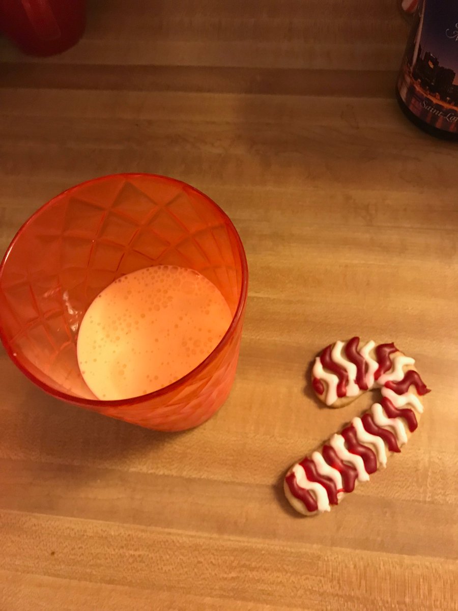 andrearc3kids's tweet photo. You know it’s Christmas when you are eating sugar cookies and egg nog for breakfast https://t.co/g3ORFWRgn8