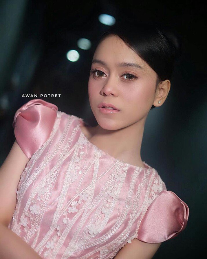 Jangan kasih kendor ya legah sedikit yg lain uda siap nyalip #LESTISocmedDAA3