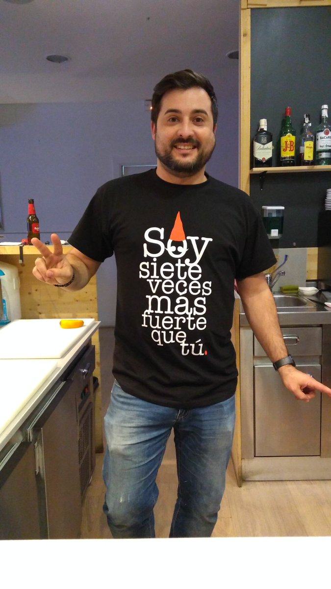 mensajeta's tweet photo. Nuestr@s amig@s de @Sushiteka ya lucen nuestras mensajetas. #SoySieteVecesMásFuerteQueTú 
https://t.co/QD6oxIUQtt https://t.co/pP87aBGuqe