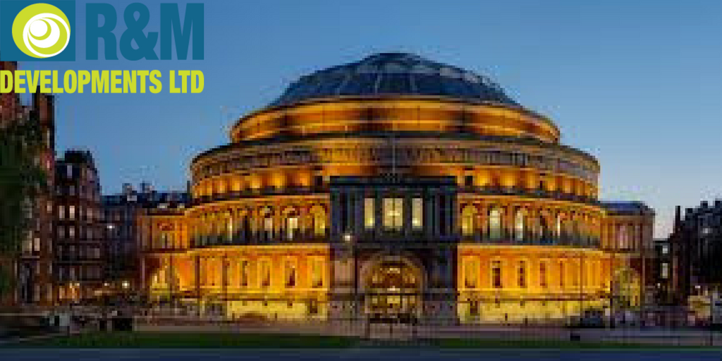 randmdev's tweet photo. Why not take time out to look around your #city and see its beautiful #architectural #buildings #35Years #RandMDev #construction https://t.co/PvQwdlarv4 https://t.co/D5sgEw0DBJ