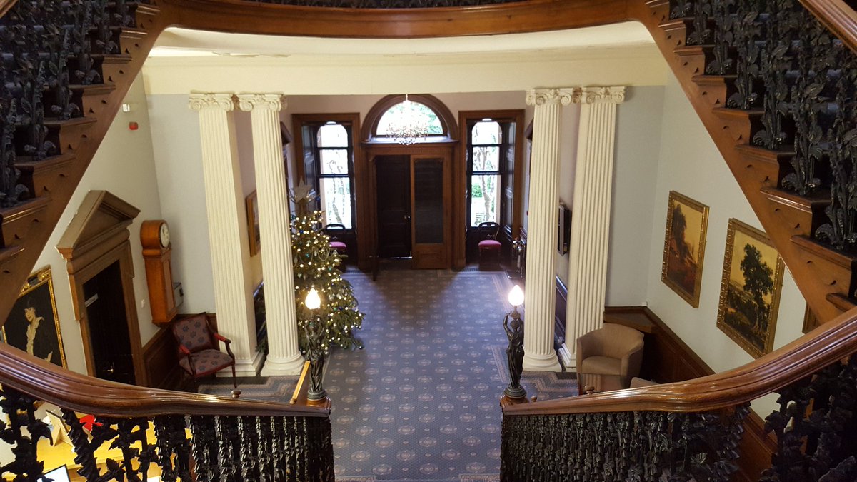 More stunning Bradford film/ TV locations.......but where? <a href="/ThePeakyBlinder/">Peaky Blinders</a> <a href="/itvemmerdale_/">Emmerdale</a> <a href="/bradfordmdc/">Bradford Council</a> <a href="/visitBradford/">Visit Bradford</a> <a href="/BradfordCivic/">Bradford Civic Society</a> <a href="/Bradford_TandA/">Telegraph & Argus</a>