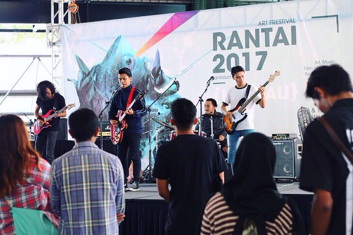 thekayoks's tweet photo. Throwback to last Sunday in #RAF17! Good weather and good crowd. Thank you so much guys. https://t.co/Nk4RIBh0Tc