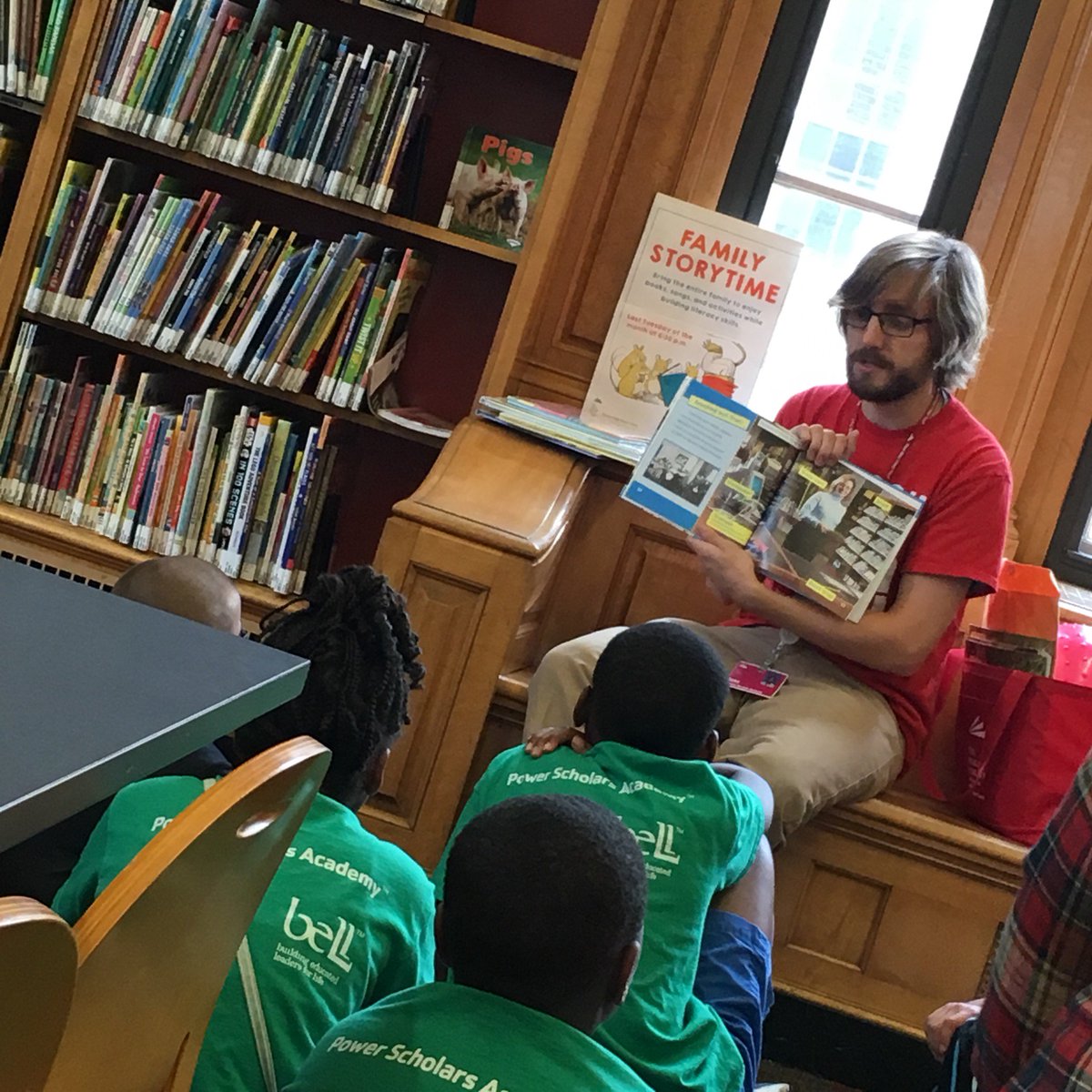 bellxcel's tweet photo. Congrats @CincinnatiYMCA! Grades K-3 scholars received 120 hours of summer learning thanks to the Y's #PowerScholarsAcademy. Average daily attendance was nearly 87%. Helped build a stronger connection between the Y and its local community. #BELLPowered #SummerSuccess ☀️☀️ https://t.co/jqgOkutgsY