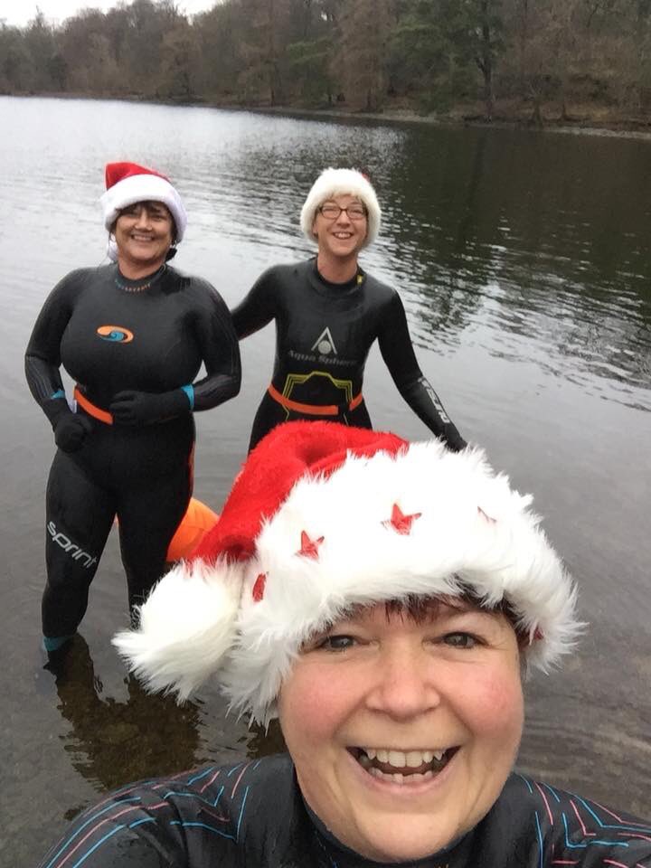 DianeCannonArts's tweet photo. Happy to report that @silverpebble Plum Blondie makes   fantastic post swim treat @SwimCakeStudies https://t.co/QCI4htNBpw