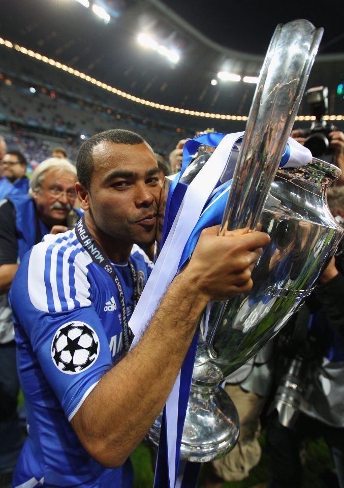 Happy 37th Birthday Ashley Cole! 