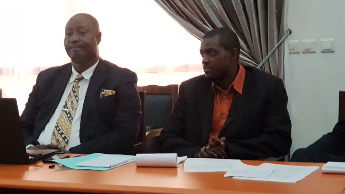 Africa_LEDs's tweet photo. @UNEP #AfricaLEDSProject Cameroon modelling team working session on gap analysis 2 establish tech gaps 2 bridge 2wards enhancing existing systems 2 forecast optimal #NDCs implementation 2 max socioeconomic & climate benefits simultaneously @RichardMunang @RobertMgendi https://t.co/PkVdHyXBtW