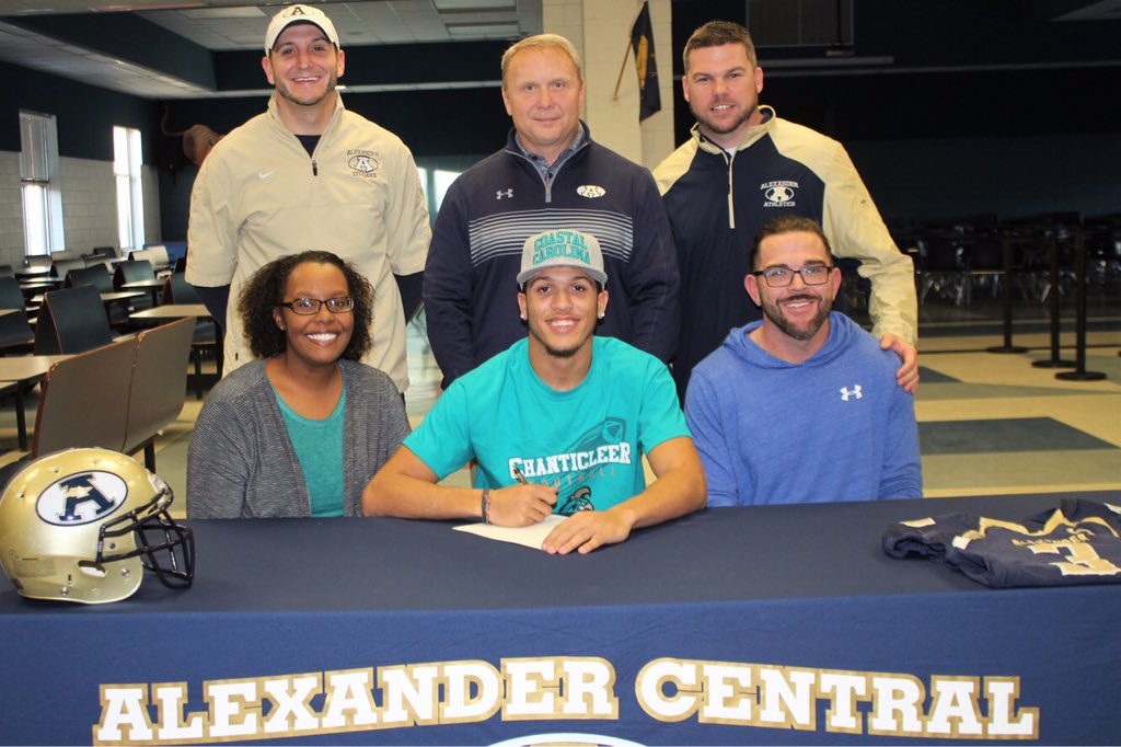 ACougarfootball's tweet photo. Congrats to @Brysongodfrey3 on his signing today! @CoastalFootball is getting a big time playmaker! Humble &amp; Hungry! https://t.co/BZMh9scq49