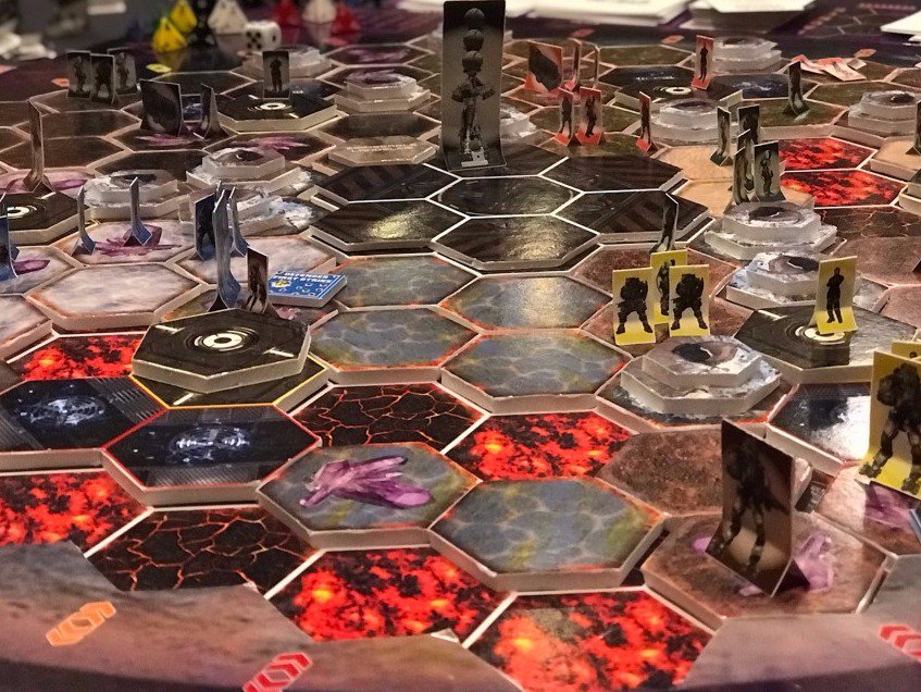 kolossalgames's tweet photo. Be sure to check out our social media accounts today as we celebrate our love of #spacegames. We'll kick things off with the epic tension-filled struggle for survival that is #Cysmic, from designer @Anakinnnnn. What are your favorite space-themed games? https://t.co/hbQ5Uso1kA