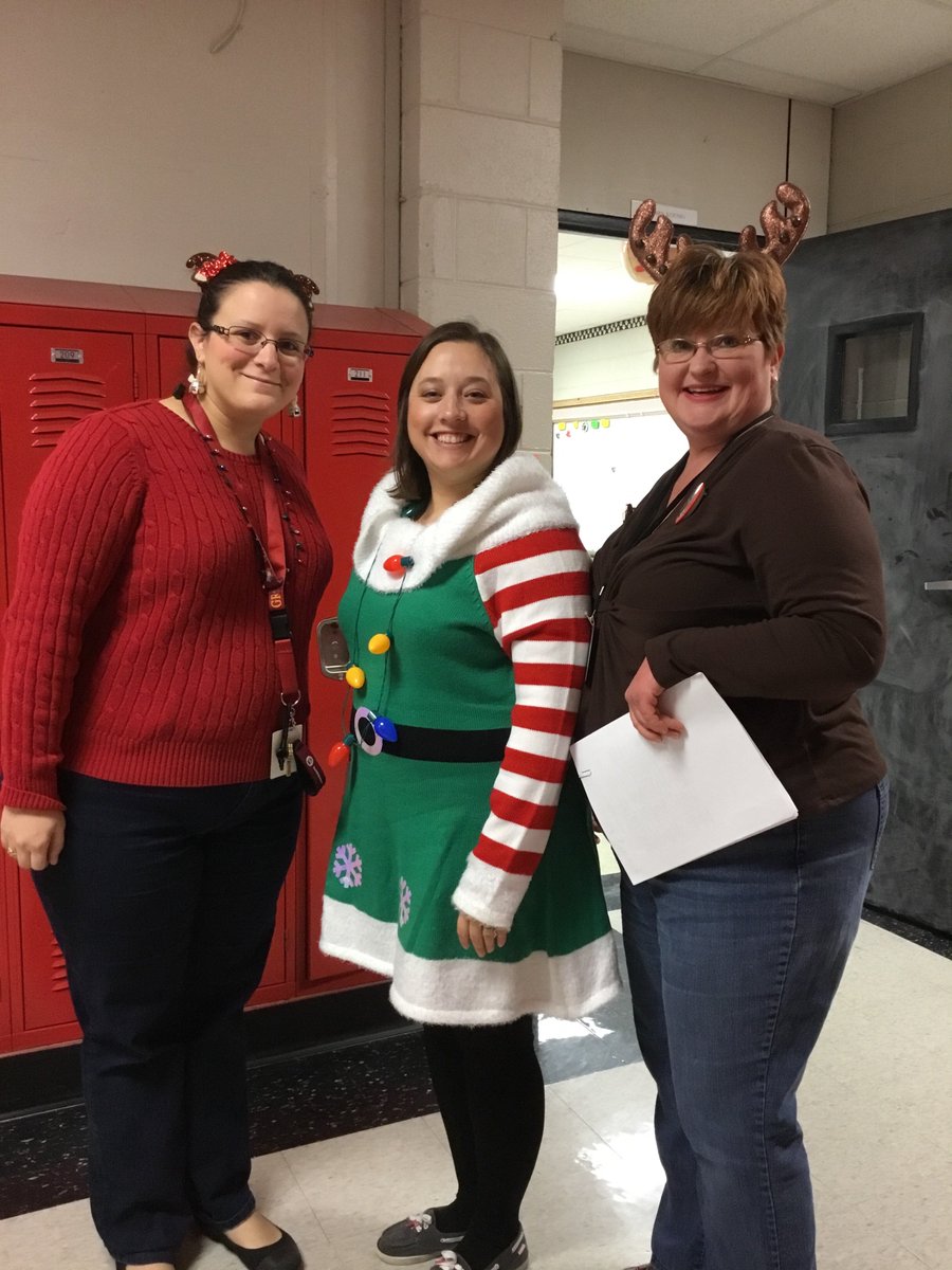 AJH7Science's tweet photo. Merry Christmas and Happy Holidays from the @AuroraJrHigh #Sciencedepartment We wish you all a safe and happy holiday break!
#AJH #AuroraJH #7thgradescience #8thgradescience #houndawgu https://t.co/PMNUkhuvsW