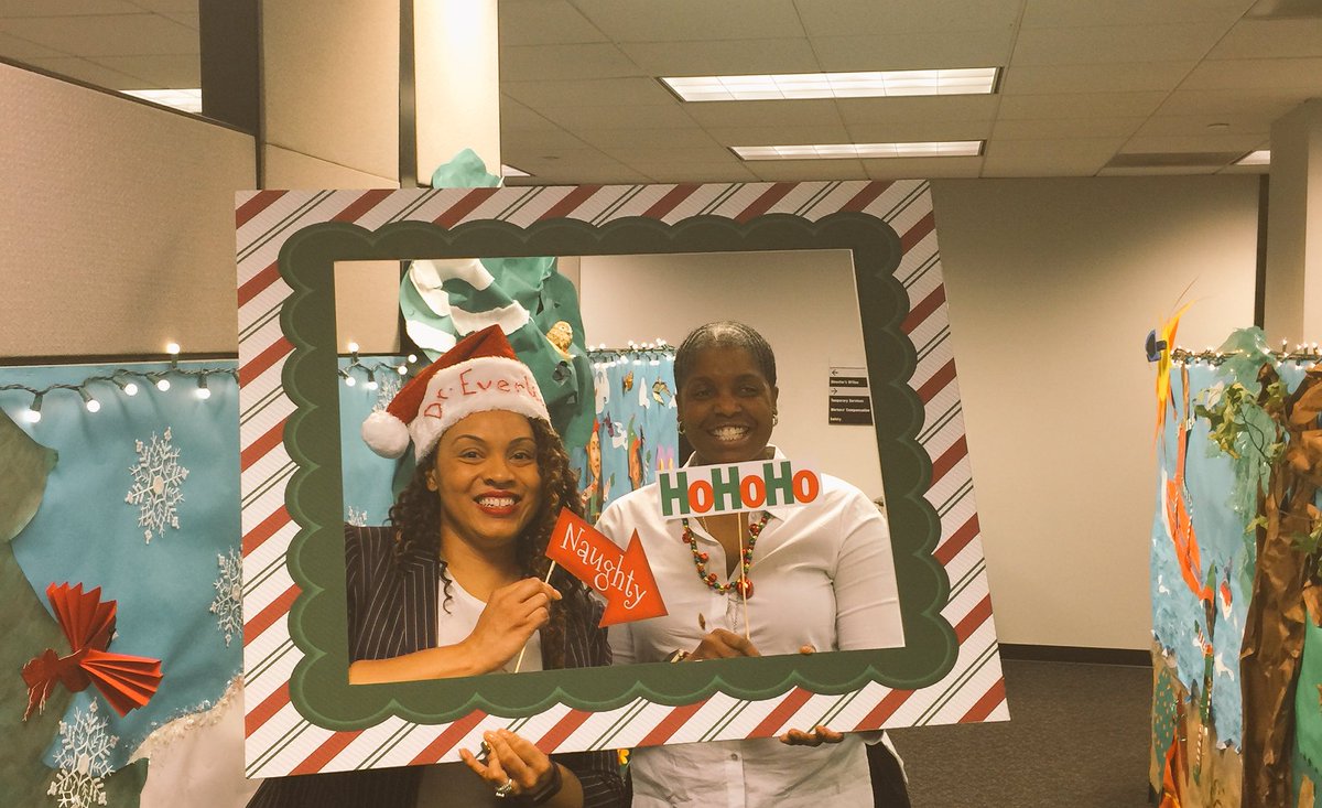 DR_NHE's tweet photo. ❤️ having philosophical debates and laughs with @modeane Let's create more positive change in 2018!#overachievers #thedocs https://t.co/mSYkTmgG3K