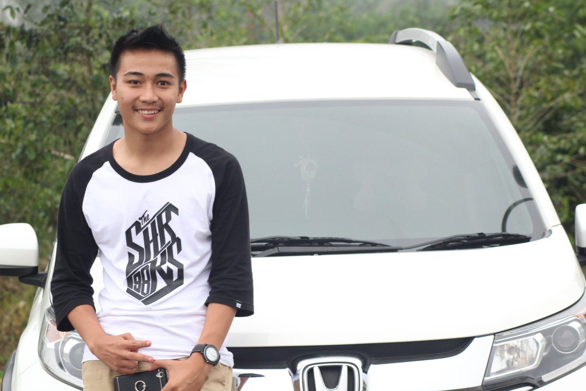 #abghits #artis #anakkece #anakhits #ganteng #GantengMaksimal #gantengparah #HONDA #BR-V #models #Modeling #modeloftheyear