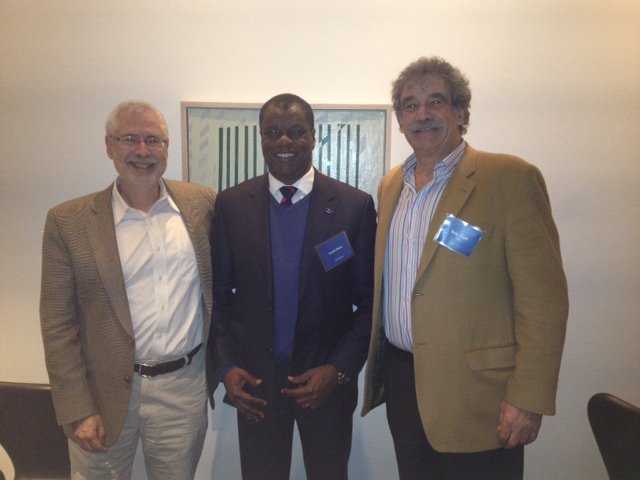 austin_okere's tweet photo. With co-authors of the book, startup owners' Manual, Steve Blank and Bob Dorf in 2013..
#Wayback #Ecounters https://t.co/OcdaQabzcE