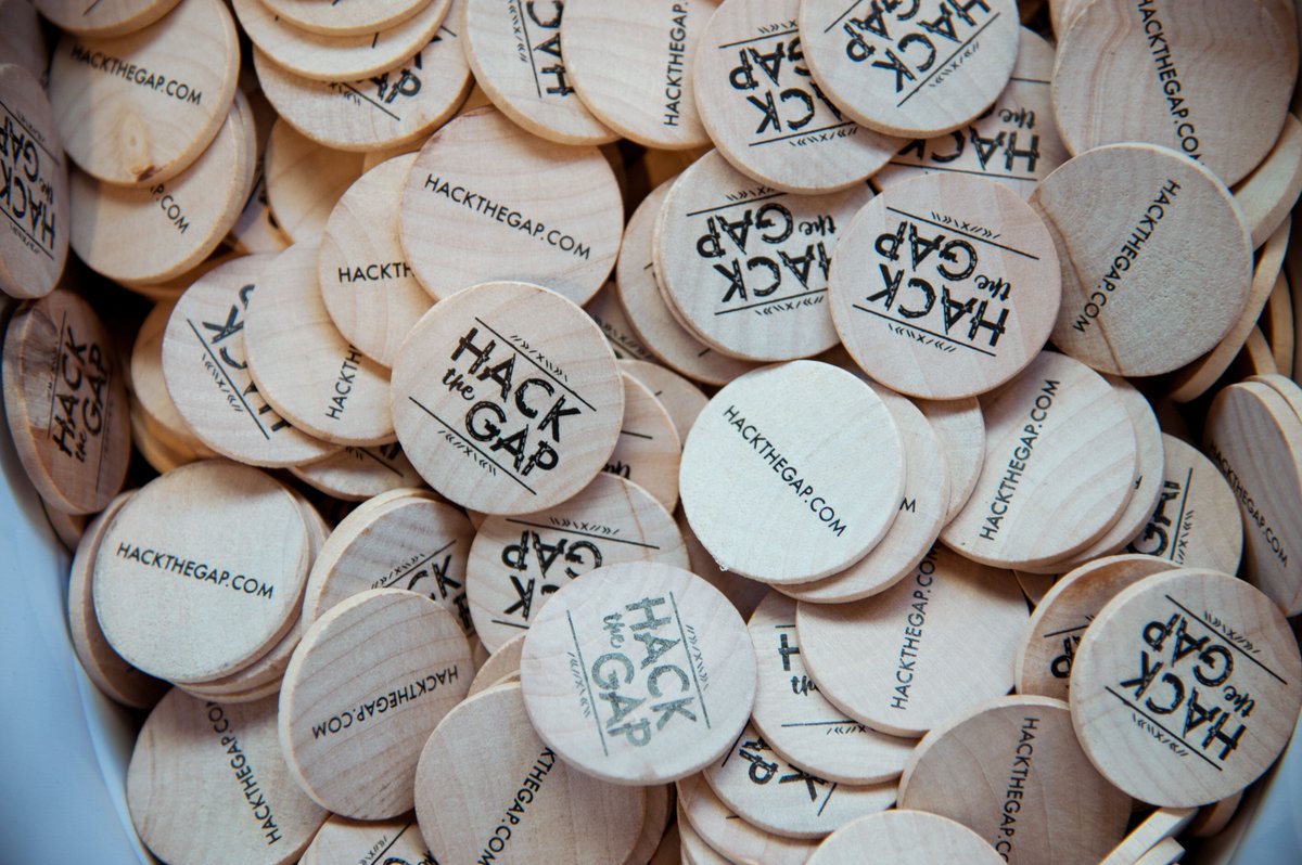 hackformn tweet picture