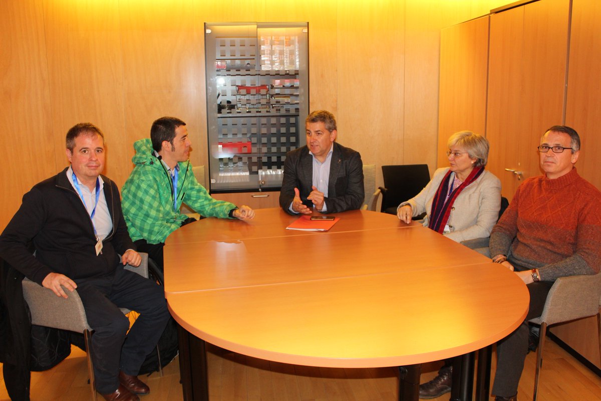 Hemos registrado una PNL para que las indemnizaciones por accidentes en las competiciones federadas se revisen, para que casos como el de Alberto Alaiz, que sufrió una lesión medular practicando rugby federado, no vuelvan a repetirse. 
socialistasdelcongreso.es/opencms/opencm…