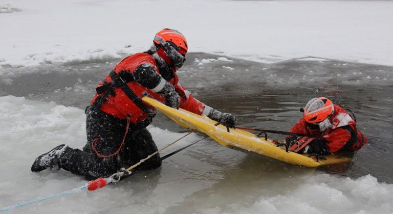 NRAFamily's tweet photo. 4 Things You Didn't Know About #Hypothermia (#3 Will Shock You!) - https://t.co/RJVYrDksMO - #ClickbaitTitle #ButSeriouslyTho #FirstAid https://t.co/ZdGx69gTtv