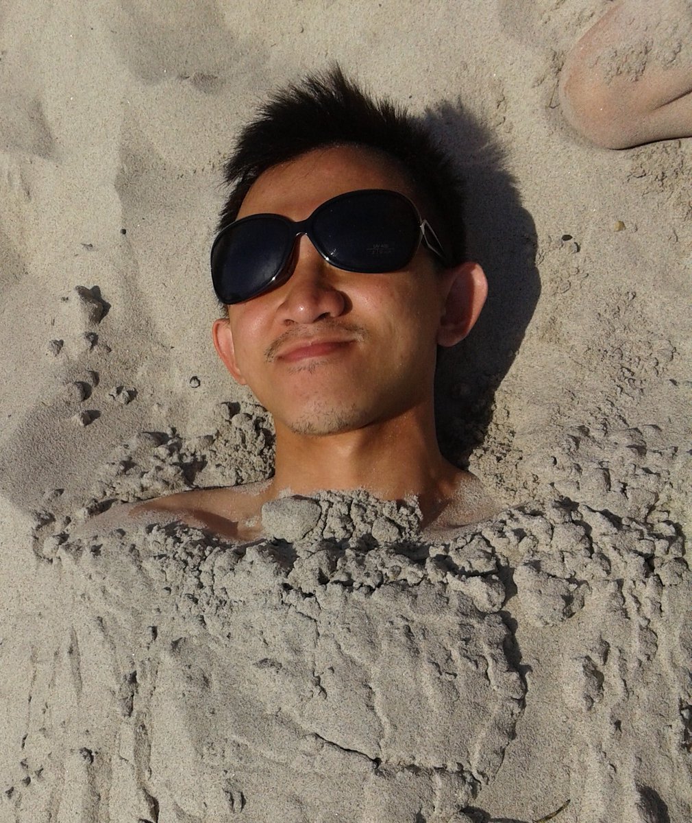 liberty_mr's tweet image. &quot;Kenapa gua kece menggunakan kacamata hitam? Karena gua menyatu dengan alam. Back to nature! @Ini_Talkshow @Marla_Tuturoong #IniPromo #IniTalkshowNet