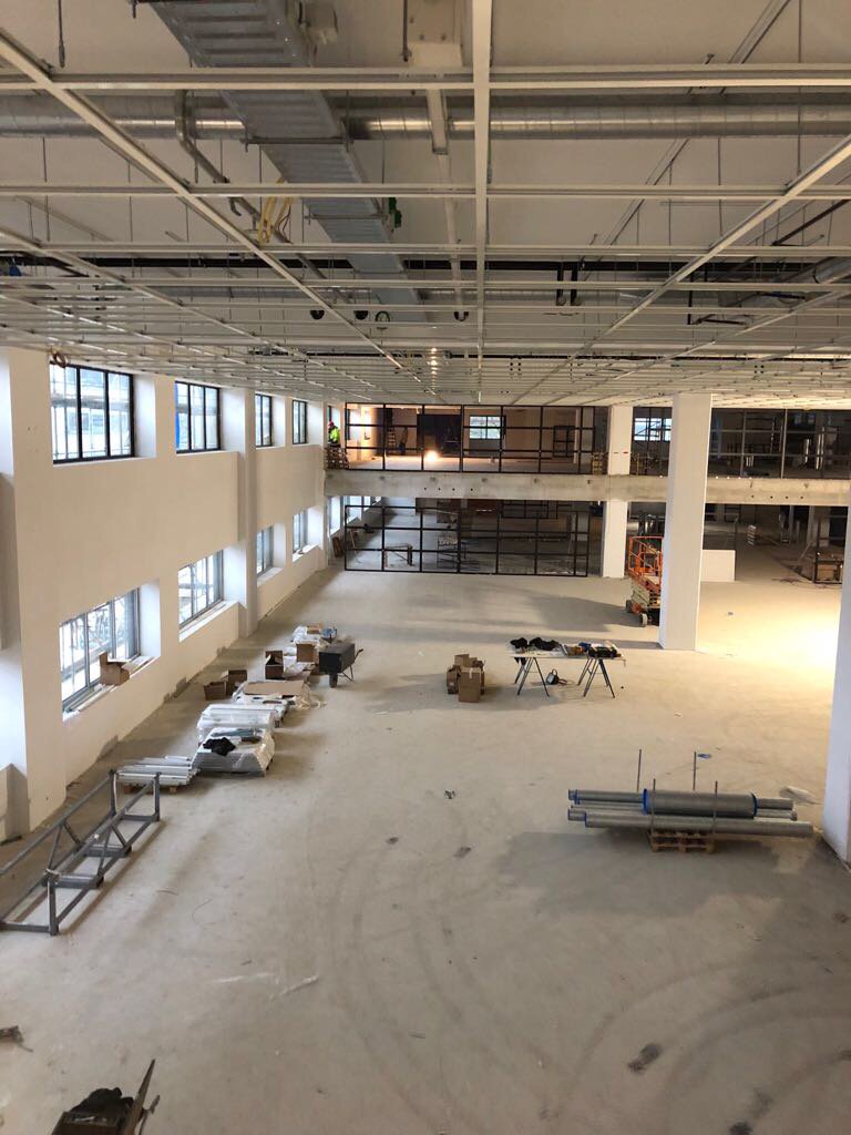 Prodrive Son, de afbouw van de begane grond is in volle gang.