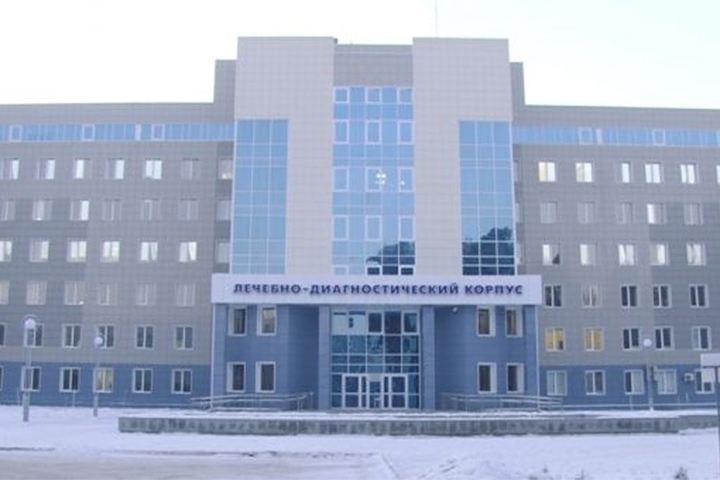 Возле онкодиспансера. Онкоцентр екатеринбург соболева. Онкологический диспансер екатеринбург соболева. Застройка около онкоцентра курск. Ветеранов 56 онкологический.