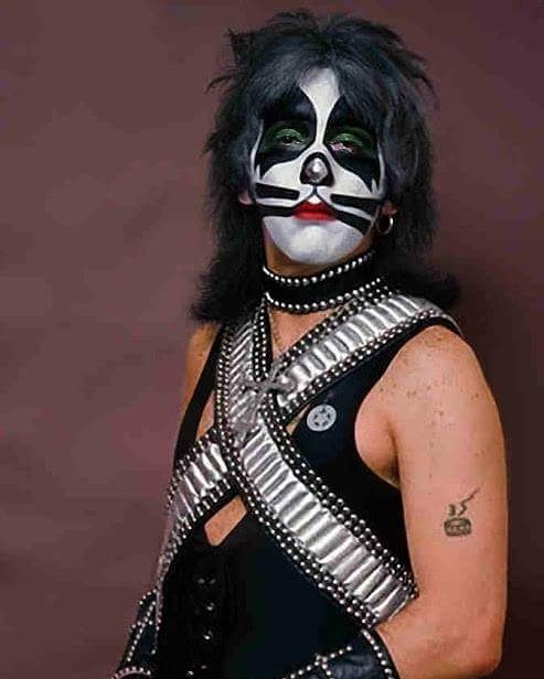 Happy Birthday to the Cat Man Peter Criss 