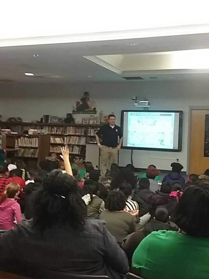 SciCoachOv's tweet photo. #HappySciCoach #ClockedIn @middlefork_elem learning from @TimBuckleyWX #WSFCSWEATHER #MathIsTheLanguageofScience https://t.co/334vlX2r8V