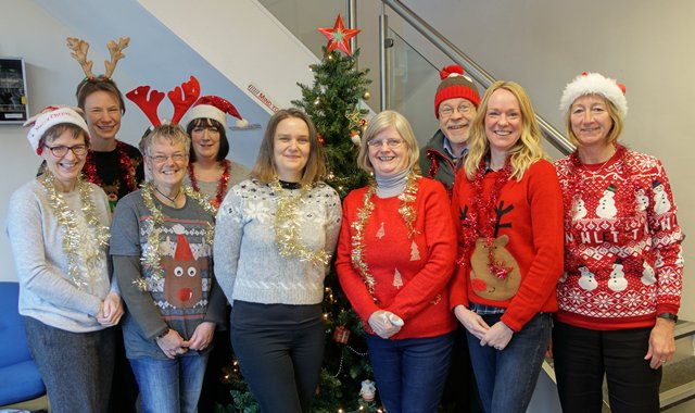HADCAcharity's tweet photo. Our @HARCVS offices will close for the holidays at 2pm on Fri 22 Dec &amp; we'll be back from 9am on 2 Jan.  To everyone who's already started their holidays - enjoy a lovely break, thanks for following in 2017 &amp; see you for more local #charity #community #volunteering news in 2018. https://t.co/PaTq3KNDWQ
