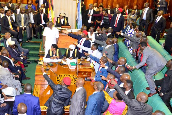 Ruling NRM party-dominated Uganda parliament votes 312-96, to move forward #AgeLimitBill that would make Yoweri Museveni, already in power for 31 years, PRESIDENT-FOR-LIFE (Guess which side is the Opposition inside the House here?)