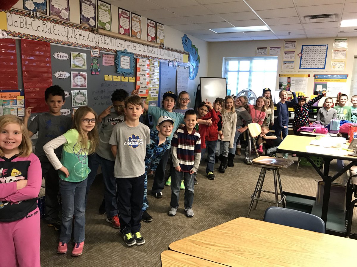 BUGG Club headed to their extra recess!  #growth4all #gcscpride #jbsrocks