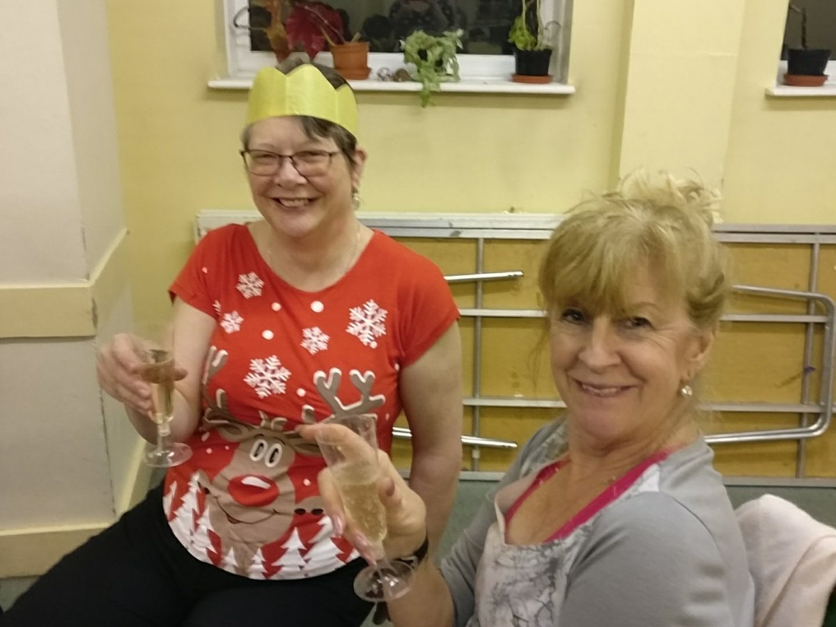 Hatters_WI's tweet photo. Festivities! https://t.co/MpXWMHenIE