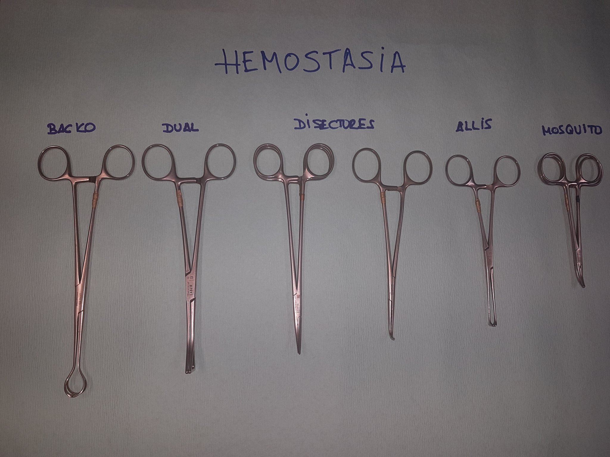 Ana Abenoja Lobo Twitter પર: "Pinzas de ,se utilizan en #cirugia general para vasos sanguíneos.Tambien para #tecnicasenfermeras #quirofano https://t.co/vuWJm50FFT" / Twitter