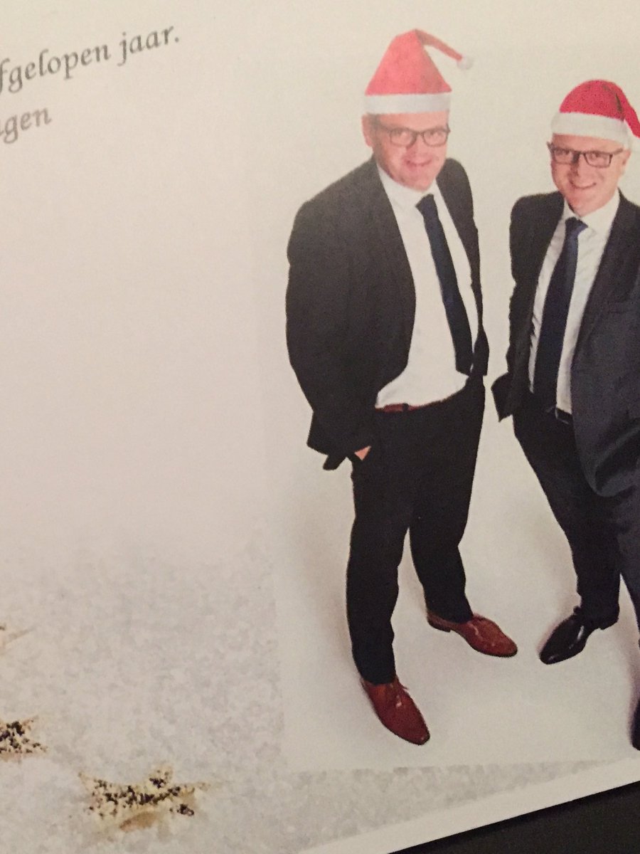MartijnSchuurmn's tweet photo. De sfeer zat er goed in tijdens de eindejaarsborrel @Alluance https://t.co/mI86347EUZ