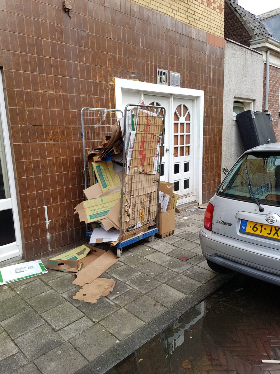 Zelfs een gesprek met <a href="/Handhaving023/">Handhaving023</a> vorige maand blijft een wassen neus ...de brandstapel in de generaal de Wetstraat blijft maar groeien ...levensgevaarlijk <a href="/gemeentehaarlem/">Gemeente Haarlem</a>