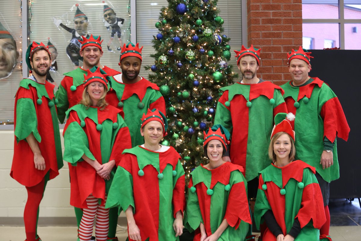 HanoverSchools's tweet image. HOLIDAY SPIRIT!  Students at Hanover High School got the chance to “ELF” some of their favorite teachers yesterday.  They collected nearly 200 gifts for Toys for Tots and the United States Marine Corp to go to children in need this holiday season.  Way to go HAWKS! @hhshawks03