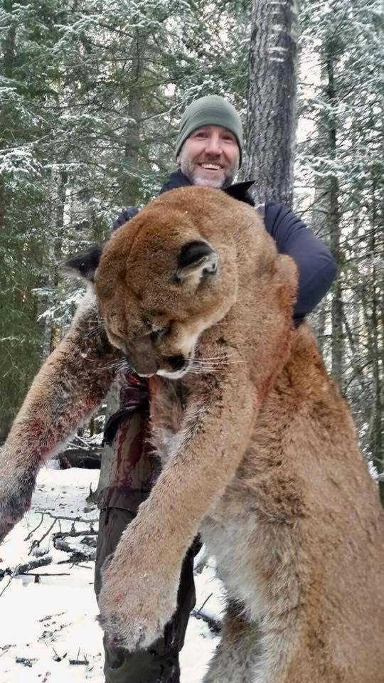 CanadianSkyUK's tweet photo. #SteveEcklund and @TheEdge_TV need to be taken down. This is not ok. To everyone else, Merry Christmas x https://t.co/gDUzdWRHbX