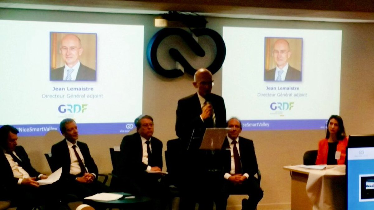 <a href="/JeanLemaistre/">Jean Lemaistre</a> partage la vision de <a href="/GRDF/">GRDF</a> sur les @SmartGrids_Fr, une complicité des réseaux d’énergies pour maximiser la part d’#energiesrenouvelables et pour maîtriser les coûts vu des citoyens, #consom’acteurs, utilisateurs des réseaux.  Aujourd’hui <a href="/NiceSmartValley/">Nice Smart Valley</a> !