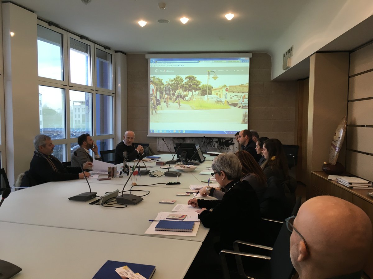 NevioSalimbeni's tweet photo. #slow #bike #tourism finalmente una rete d'imprese sul cicloturismo che non fa solo chiacchiere: innovazione di prodotto, territorio ampio, promozione e vendita. @cnaravenna @cnanazionale @AcorsiniAndrea @andreagnassi @EBurioni @gianlucabi2 @MircoBagnari https://t.co/ggJnmGw7TC https://t.co/oSktsyHkvi