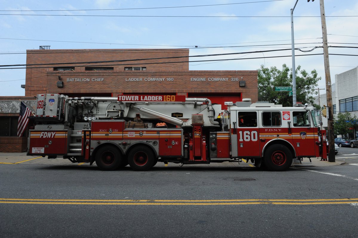 FDNY's tweet photo. Shout out to #FDNY members from #Engine326 and #Ladder160, who assisted two minors who had been robbed, and apprehended the suspect until @NYPD111Pct arrived https://t.co/4Ggx5I2yET