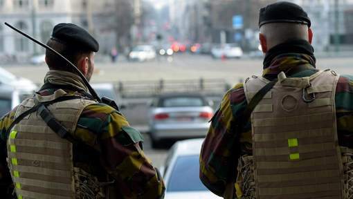 OpexNews's tweet photo. Belgique . Quelque 1.300 #militaires seront touchés par les restructurations https://t.co/LwgT6Q50pZ via @7sur7 #SpecialOperationsRegiment #SLFPDéfense https://t.co/gH8iDcCnFZ
