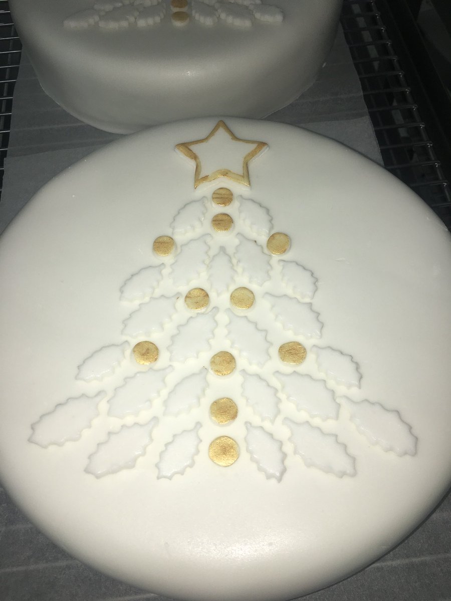 Decorated Christmas cakes🎄🎄