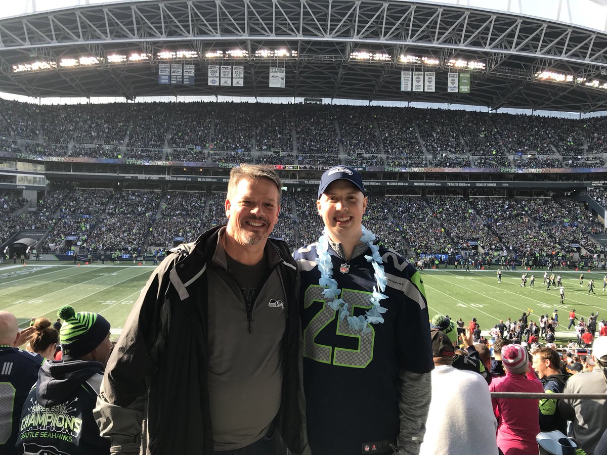 CrispyCrittter's tweet photo. Rest In Peace my dear son, Connor. You were loved.
Dad https://t.co/SBBgk8OsHx