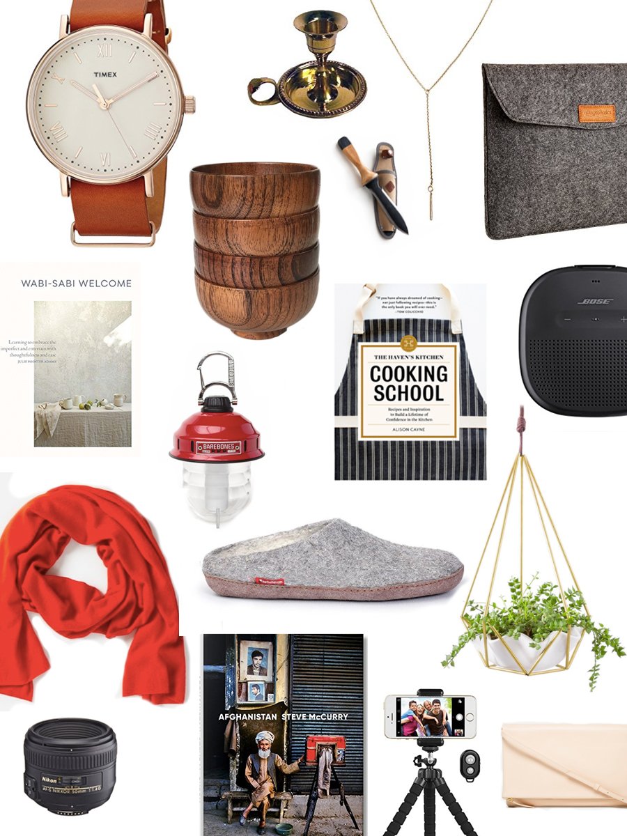 For those of you who, like me, aren't finished holiday shopping, here's a list of lovely #LastMinuteGifts gifts for you. Bonus! Free two day shipping on all of them. 👉🏼cloisteredaway.com/2017/12/20/las…