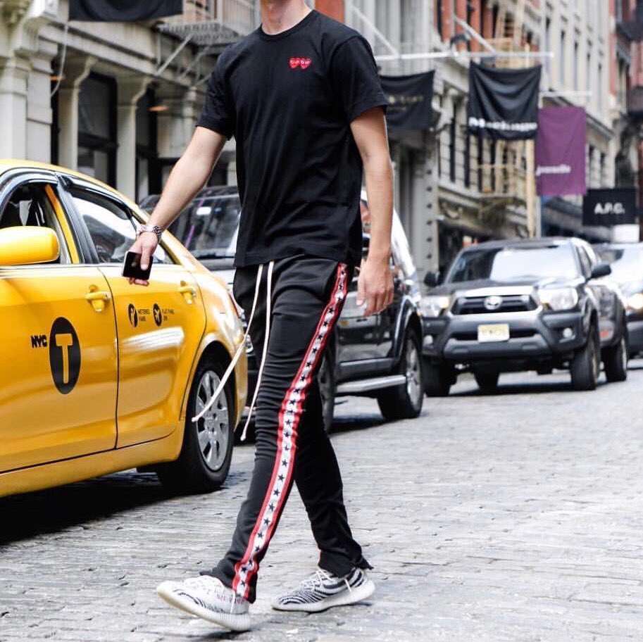 PRSTGEofficial's tweet photo. 📷 Black Stars Track Pant
#hoodstore https://t.co/TMxSZE0xuq