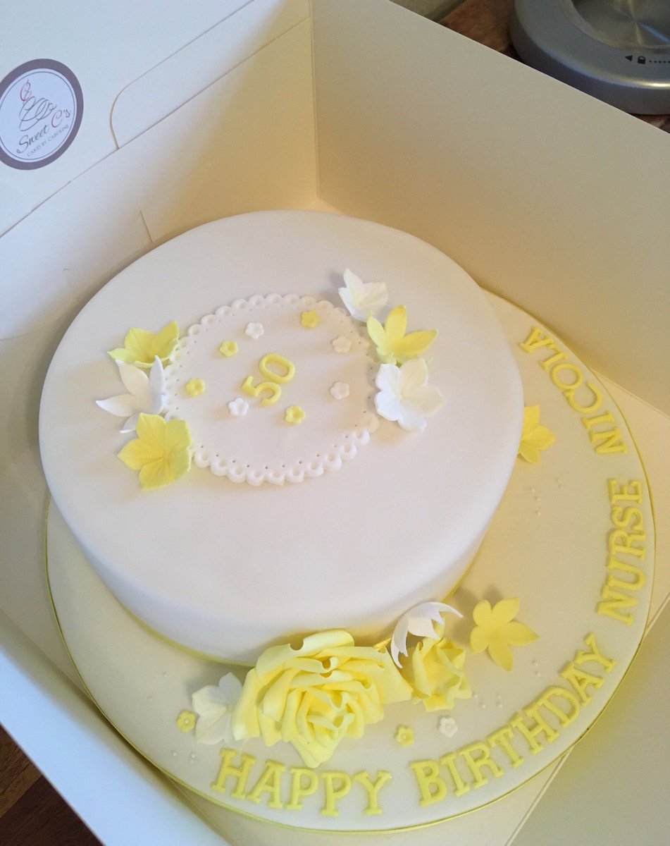 50th floral birthday cake xx #birthday #cake #lemonbuttercream #50 #floral #roses