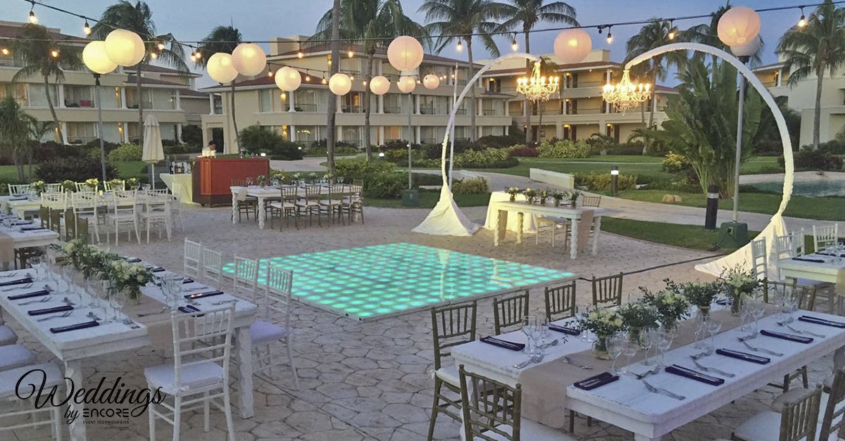 CongresodeBodas's tweet image. ¡#WeddingsByEncore te ofrece la mejor #producciónaudivisual, para que no se pase ningún detalle!  bit.ly/2fyGEjU