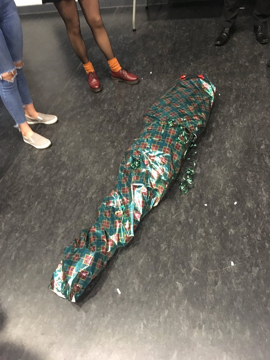 Sixth Form BA tweet media