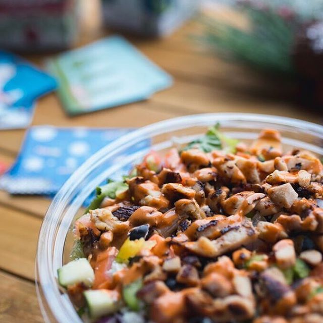 pitapitbrandon's tweet photo. Good health is one of life's greatest blessings. Happy holidays from all of us at Pita Pit Brandon. #happyholidays #pitapitbrandon #pitapitcanada #fresh #healthy #healthylifestyle #brandonmb https://t.co/SBr5m8F3Wv