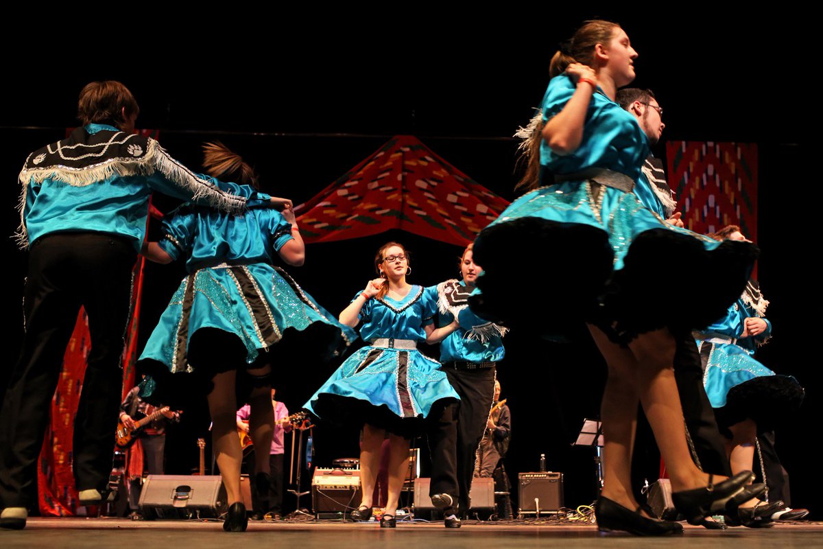 jillianaustin's tweet photo. 9 pavilions confirmed for 15th annual Westman Multicultural Festival to take place Feb. 1-3:
🏴󠁧󠁢󠁥󠁮󠁧󠁿 England
🇭🇳 Honduras
🇮🇳 India 
🇮🇪 Ireland
🇲🇽 Mexico
🇵🇭 Philippines, 
🏴󠁧󠁢󠁳󠁣󠁴󠁿 Scotland  
🇺🇦 Ukraine
 ∞   Métis
https://t.co/lVX0KaAVS4 #bdnmb https://t.co/Wl0D7qYT73