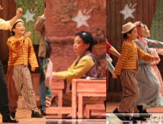 tokkijihoon's tweet photo. jihoon when he was in the musical "the harmonium in my memory" ;u; working hard since he was a child ~

+ pic cr; toryhoon05 https://t.co/2uEYTo41IH