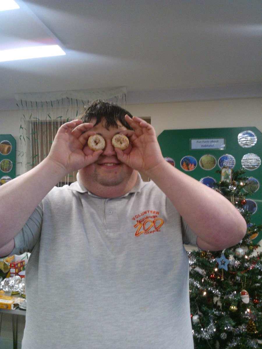 Yesterday <a href="/WelshMountainZo/">Welsh Mountain Zoo</a> celebrated the amazing work that our #Volunteers have done this year with a #Christmas Party. We ate lots of food, had a fun quiz and issued certificates to everyone! We also said BIG #THANKS to Eldyne, who has been with us for 10 years! <a href="/conwyvol/">CVSC</a>